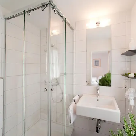 Fischerhaus מלון