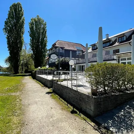 Fischerhaus מלון *